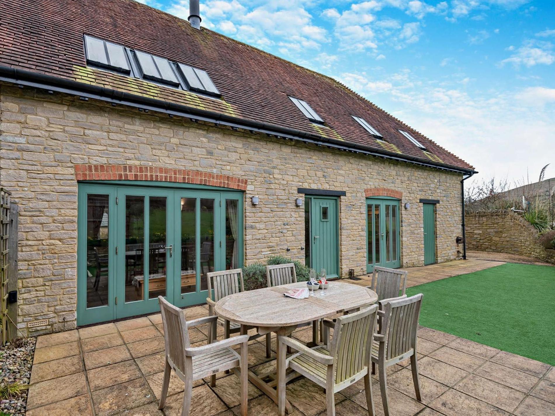 3 Bed In Lulworth Cove Dc139 West Lulworth Exterior foto